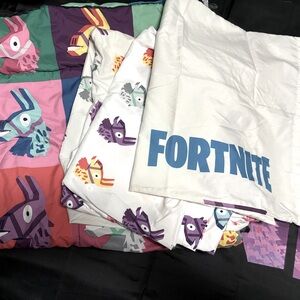 Fortnite twin Bedding set with two tapestries